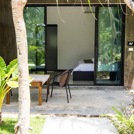 Hotel Natai House Extérieur photo