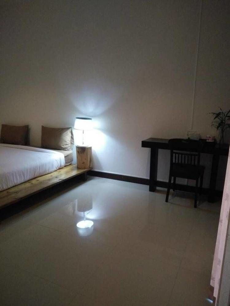 Hotel Natai House Extérieur photo