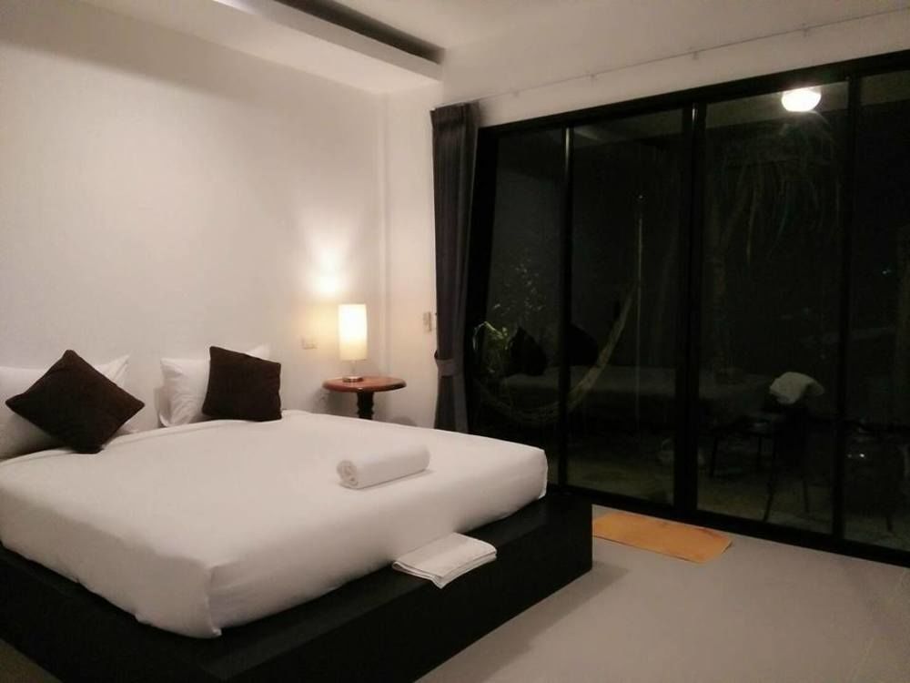Hotel Natai House Extérieur photo