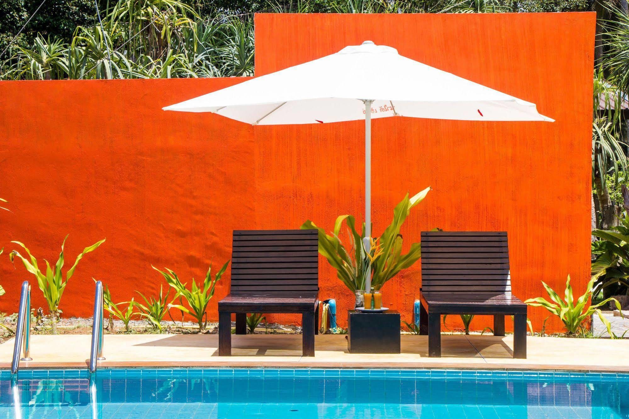 Hotel Natai House Extérieur photo